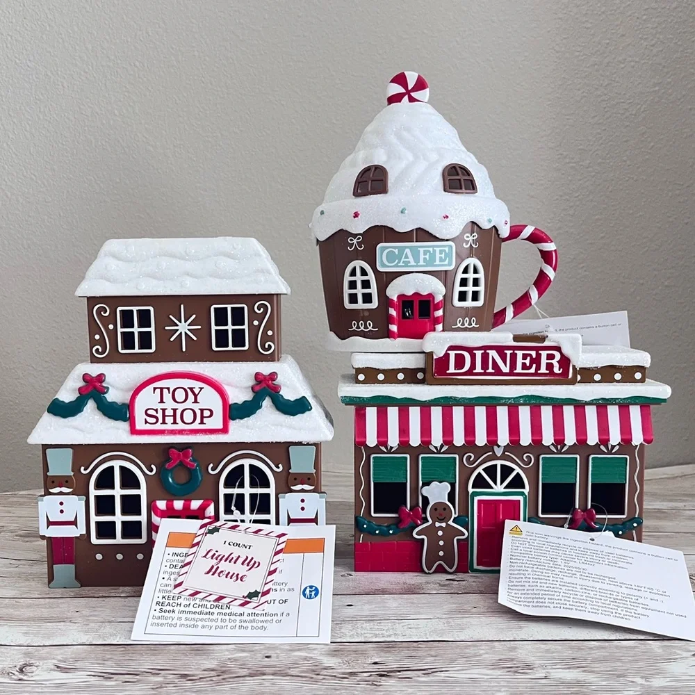 NEW Target Bullseye Playground Light Up Christmas Houses🎀